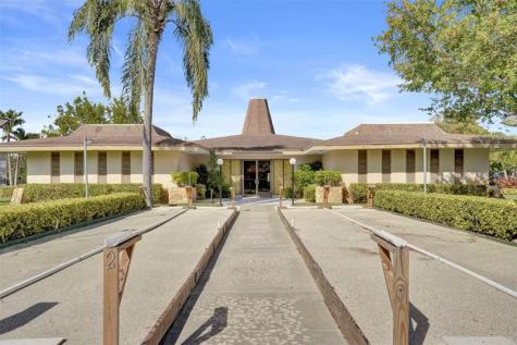 3405 NW 48th Avenue Lauderdale Lakes FL 33319