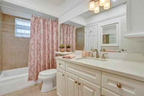 3405 NW 48th Avenue Lauderdale Lakes FL 33319