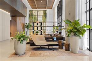 159 NE 6th Street Miami FL 33132