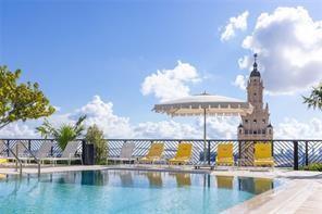 159 NE 6th Street Miami FL 33132