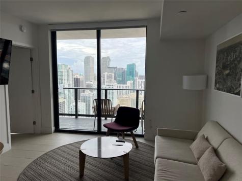 159 NE 6th Street Miami FL 33132