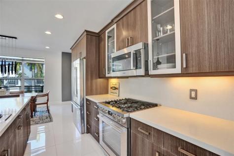 2900 NE 12th Terrace Oakland Park FL 33334