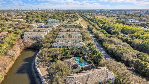 3605 NW 5th Terrace Boca Raton FL 33431