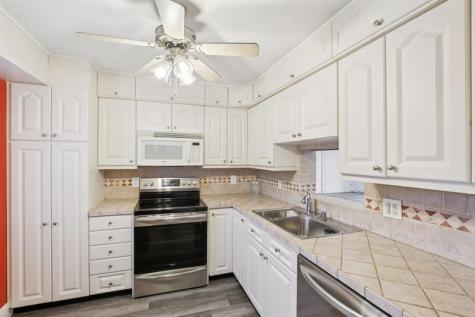 1024 SE 4th Avenue Dania Beach FL 33004