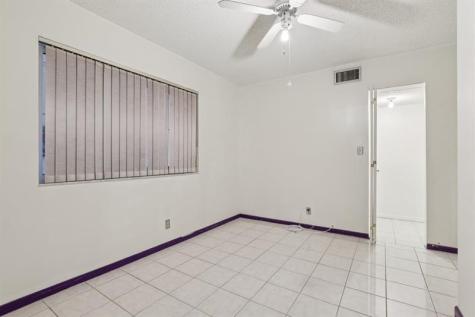 1024 SE 4th Avenue Dania Beach FL 33004
