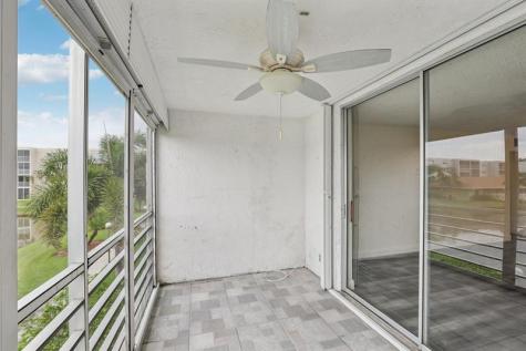 1024 SE 4th Avenue Dania Beach FL 33004