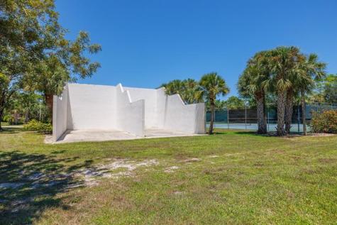 6197 SE Riverboat Drive Stuart FL 34997