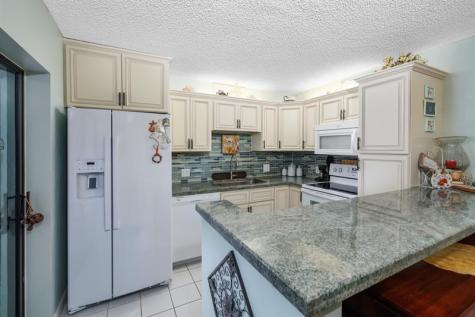6197 SE Riverboat Drive Stuart FL 34997