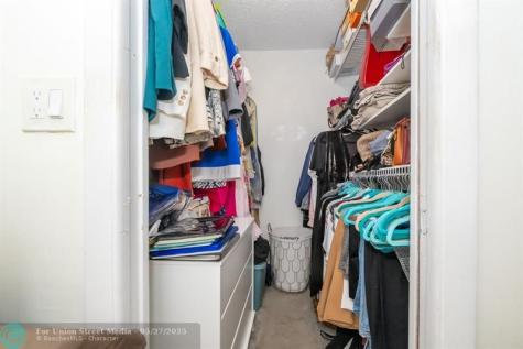 8821 NW 38th Drive Coral Springs FL 33065