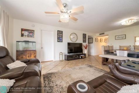 8821 NW 38th Drive Coral Springs FL 33065