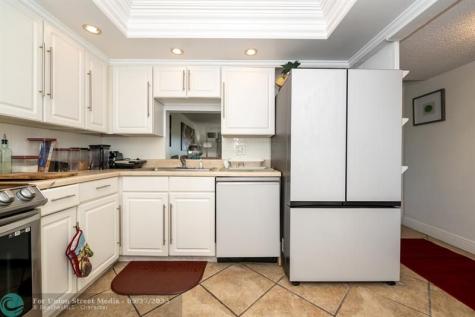 8821 NW 38th Drive Coral Springs FL 33065