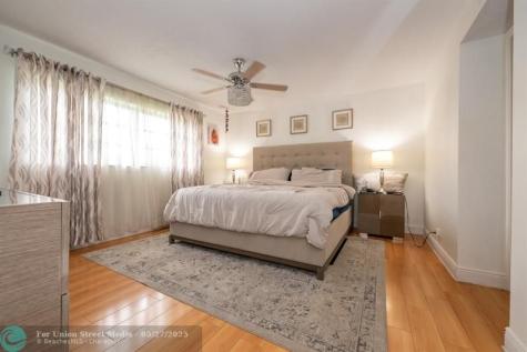 8821 NW 38th Drive Coral Springs FL 33065