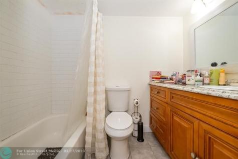 8821 NW 38th Drive Coral Springs FL 33065