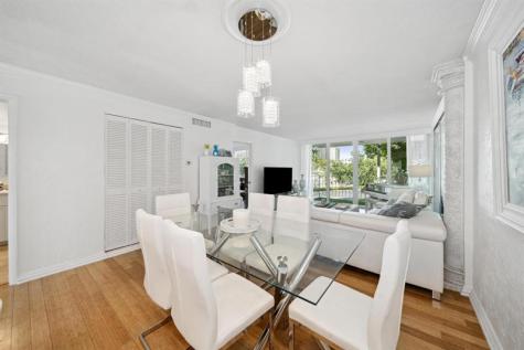 800 SE 4th Street Fort Lauderdale FL 33301