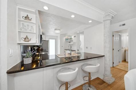 800 SE 4th Street Fort Lauderdale FL 33301