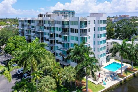 800 SE 4th Street Fort Lauderdale FL 33301