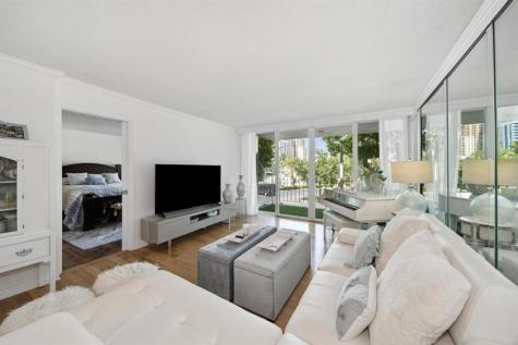 800 SE 4th Street Fort Lauderdale FL 33301