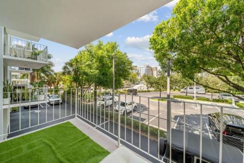 800 SE 4th Street Fort Lauderdale FL 33301