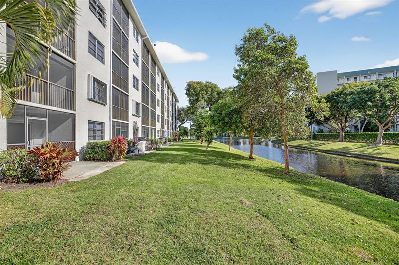 2230 N Cypress Bend Drive Pompano Beach FL 33069