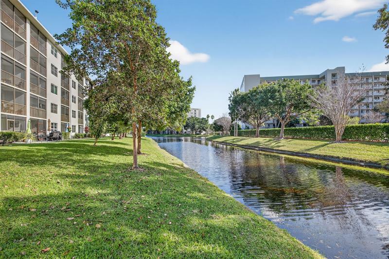 2230 N Cypress Bend Drive Pompano Beach FL 33069