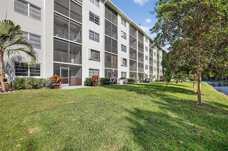 2230 N Cypress Bend Drive Pompano Beach FL 33069