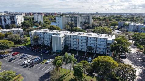 2230 N Cypress Bend Drive Pompano Beach FL 33069