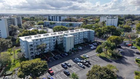 2230 N Cypress Bend Drive Pompano Beach FL 33069