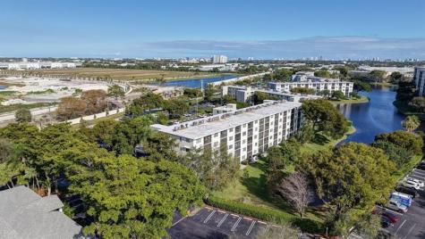 2230 N Cypress Bend Drive Pompano Beach FL 33069