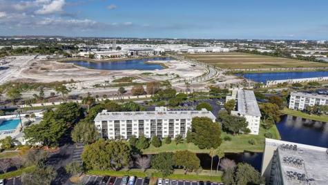 2230 N Cypress Bend Drive Pompano Beach FL 33069