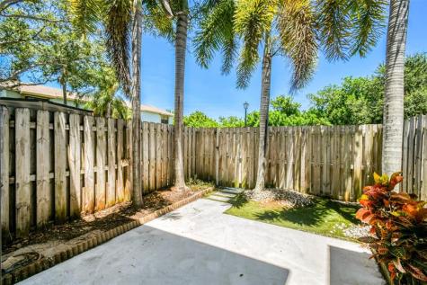 410 N Cypress Drive Tequesta FL 33469