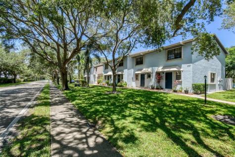 410 N Cypress Drive Tequesta FL 33469