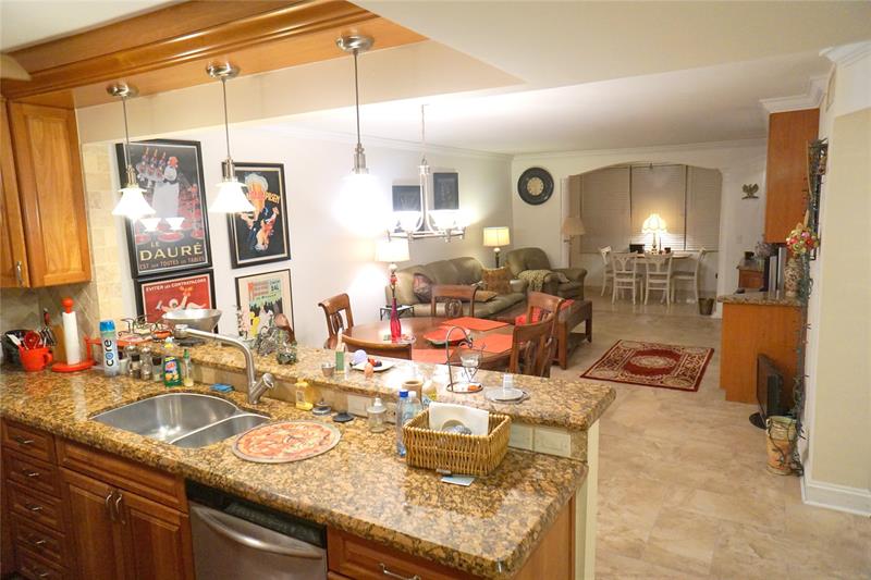 2851 Somerset Drive Lauderdale Lakes FL 33311