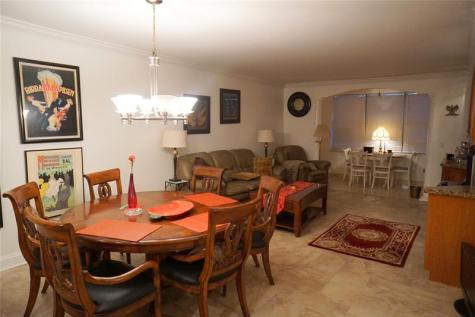 2851 Somerset Drive Lauderdale Lakes FL 33311