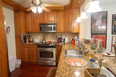 2851 Somerset Drive Lauderdale Lakes FL 33311