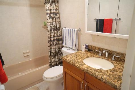 2851 Somerset Drive Lauderdale Lakes FL 33311