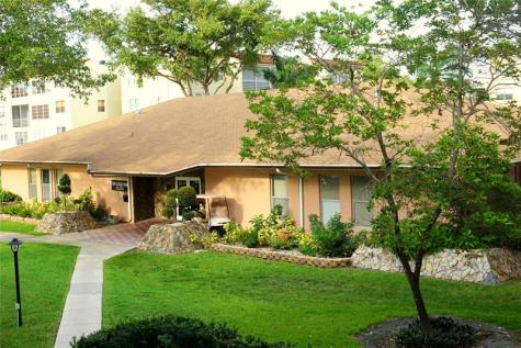 2851 Somerset Drive Lauderdale Lakes FL 33311