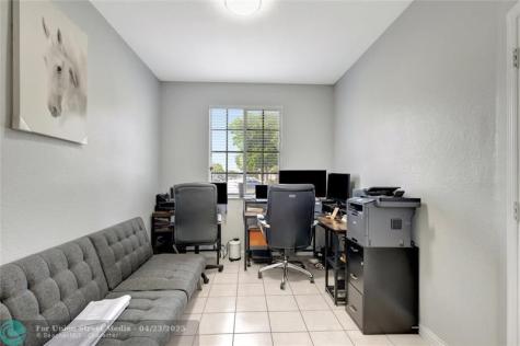 2037 Nassau Drive Riviera Beach FL 33404