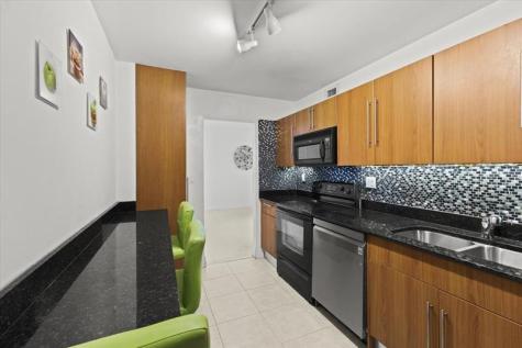 3001 S Ocean Drive Hollywood FL 33019