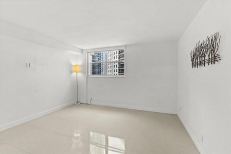 3001 S Ocean Drive Hollywood FL 33019