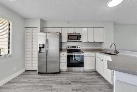 2112 S Cypress Bend Drive Pompano Beach FL 33069