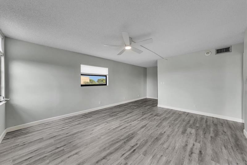 2112 S Cypress Bend Drive Pompano Beach FL 33069