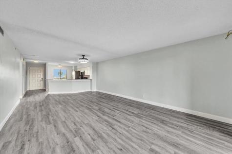 2112 S Cypress Bend Drive Pompano Beach FL 33069