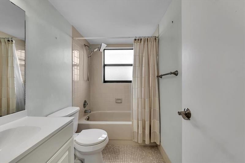 2112 S Cypress Bend Drive Pompano Beach FL 33069