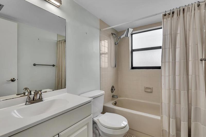 2112 S Cypress Bend Drive Pompano Beach FL 33069