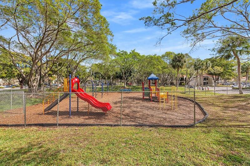 2112 S Cypress Bend Drive Pompano Beach FL 33069