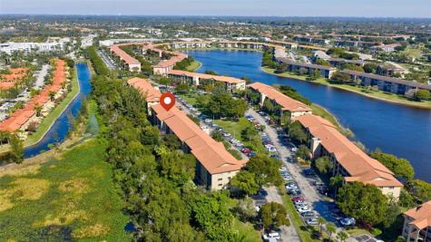 900 SW 142nd Avenue Pembroke Pines FL 33027