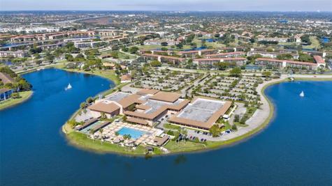 900 SW 142nd Avenue Pembroke Pines FL 33027