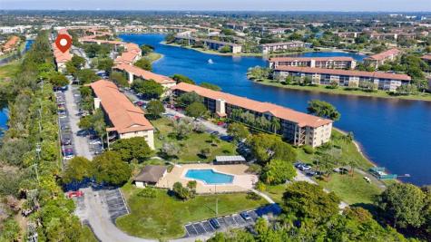 900 SW 142nd Avenue Pembroke Pines FL 33027