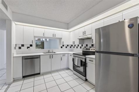 900 SW 142nd Avenue Pembroke Pines FL 33027