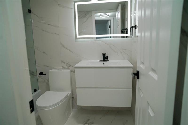 2780 N Pine Island Road Sunrise FL 33322